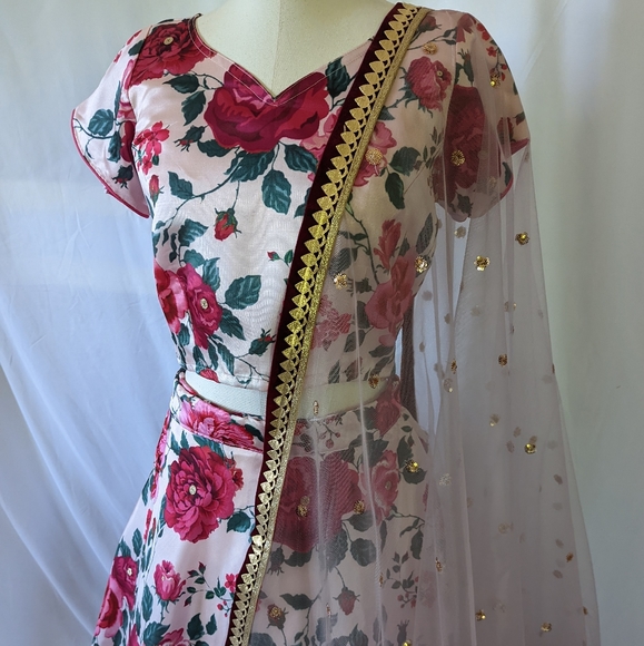 NWOT Lehenga Choli - Picture 15 of 15